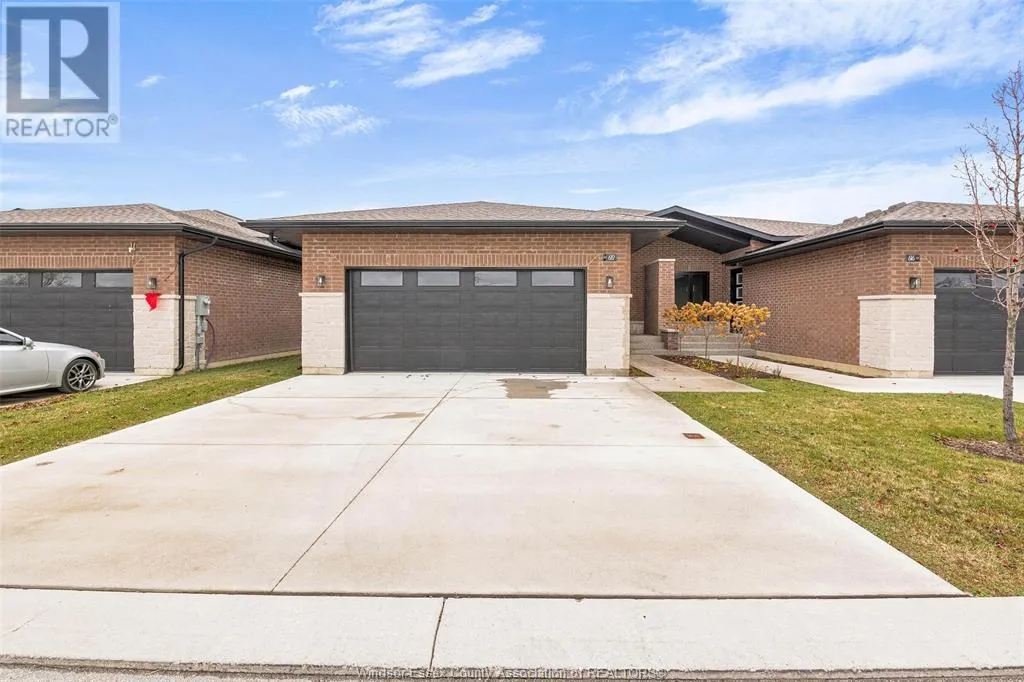 House for rent: 612 Lily Mac Boulevard, Windsor, Ontario N9E 0B1