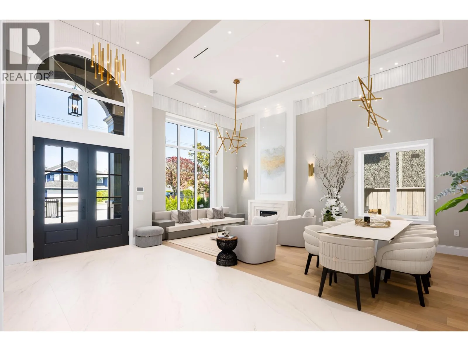 House for rent: 6120 Maple Road, Richmond, British Columbia V7E 1G5