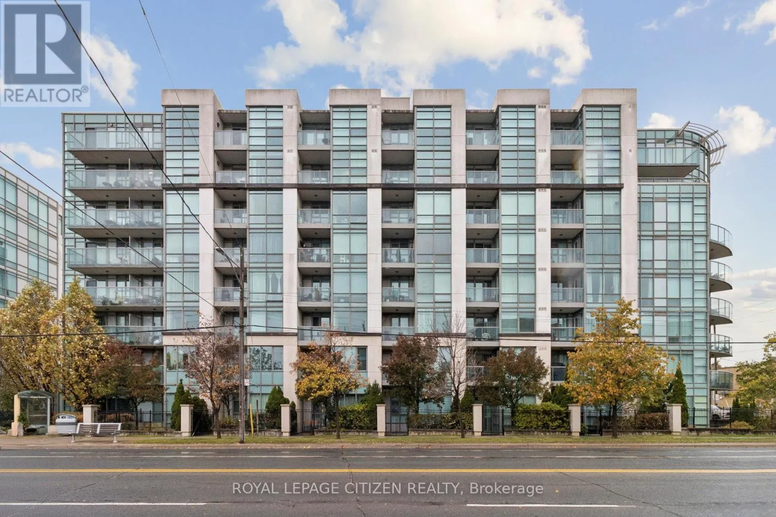 Apartment for rent: 613 - 3840 Bathurst Street, Toronto, Ontario M3H 6C6