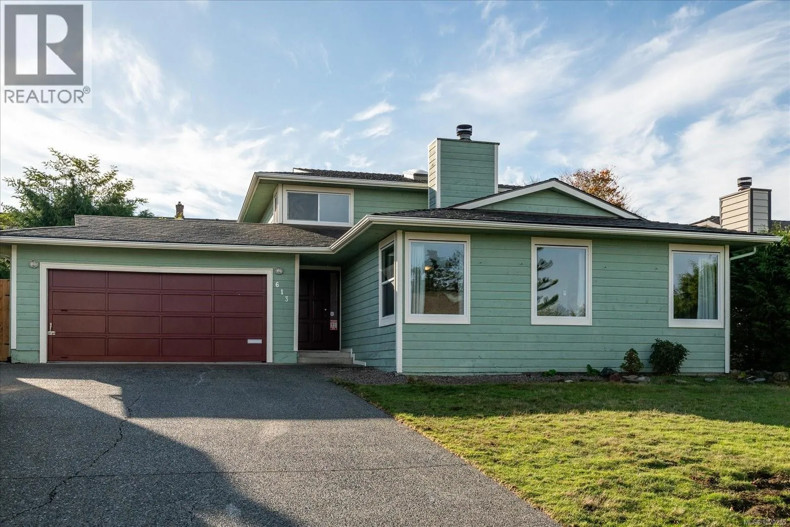 House for rent: 613 Belle View Pl, Nanaimo, British Columbia V9V 1B4