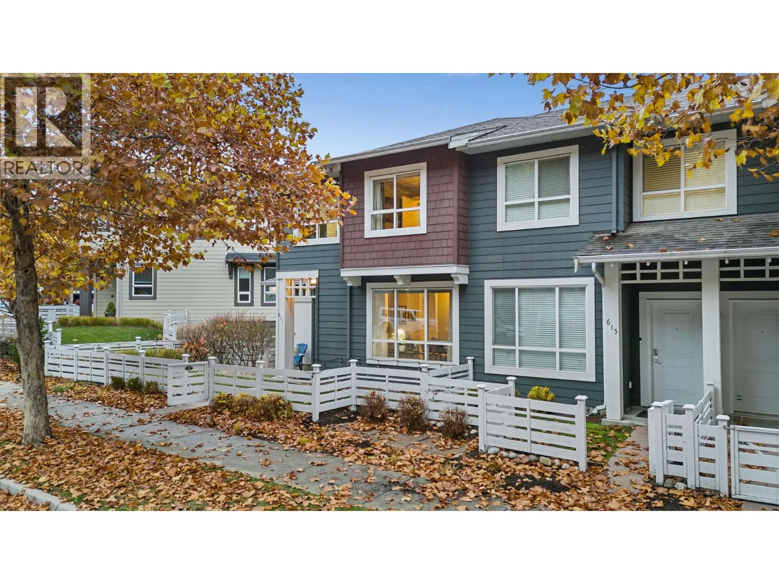 Row / Townhouse for rent: 613 Boynton Place, Kelowna, British Columbia V1V 3B5