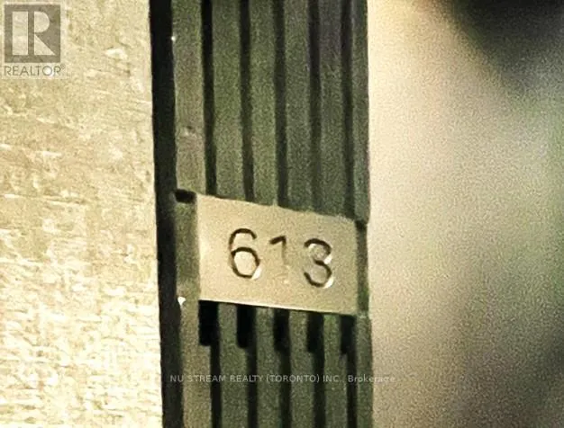 Apartment for rent: 613n - 120 Broadway Avenue, Toronto, Ontario M4P 1V6