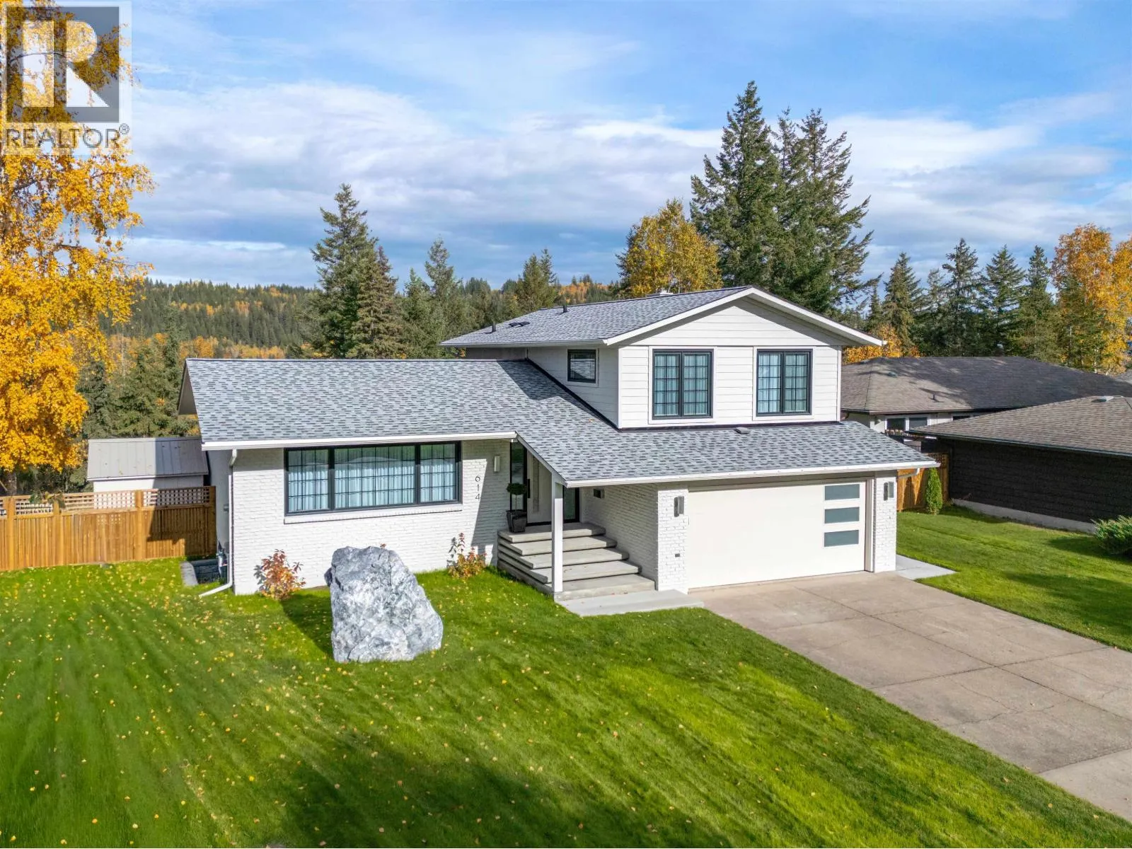 House for rent: 614 Radcliffe Drive, Prince George, British Columbia V2M 3N7