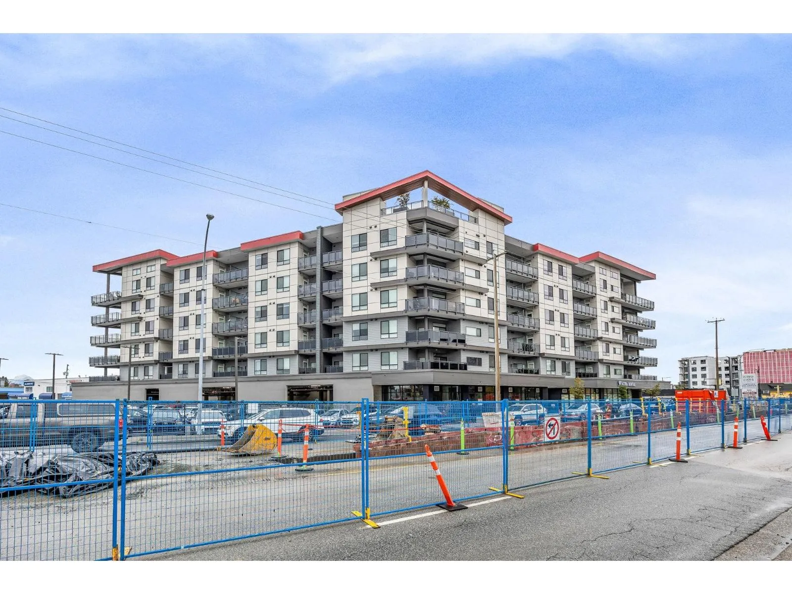 Apartment for rent: 616 20061 Fraser Hwy, Langley, British Columbia V3A 0R4