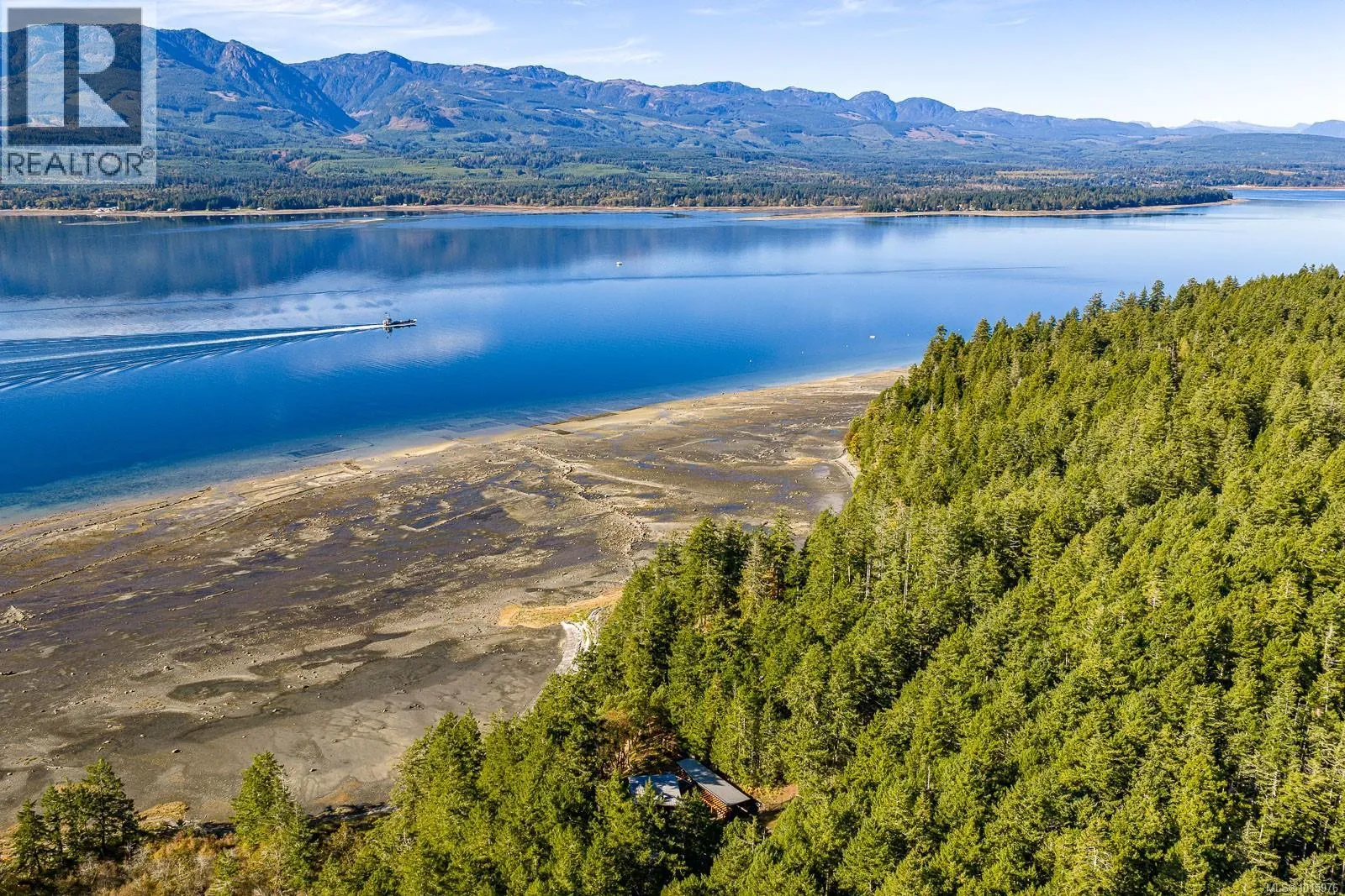 House for rent: 6161 Lacon Rd, Denman Island, British Columbia V0R 1T0