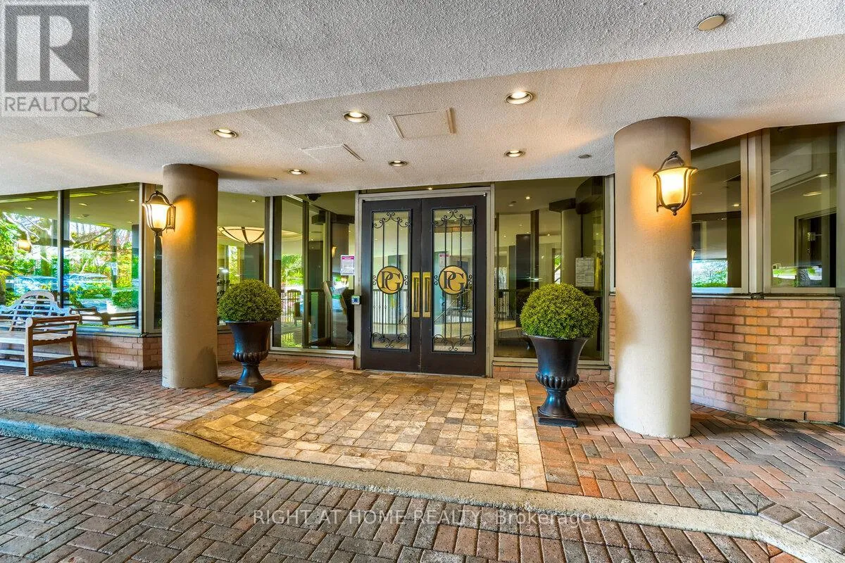 Apartment for rent: 618 - 3181 Bayview Avenue, Toronto, Ontario M2K 2Y2