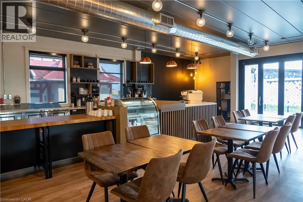 618 King Street W Unit# A, Kitchener, Ontario N2G 1C8