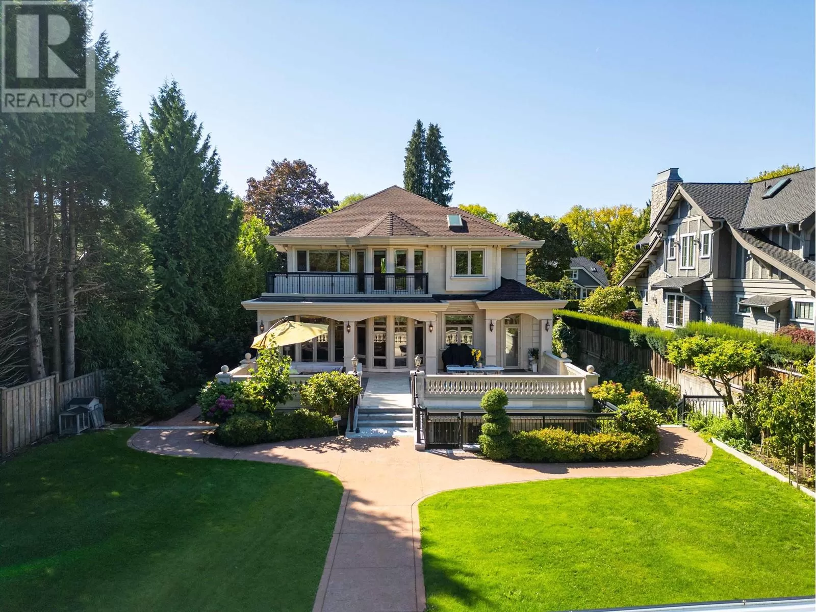 House for rent: 6188 Adera Street, Vancouver, British Columbia V6M 3J6