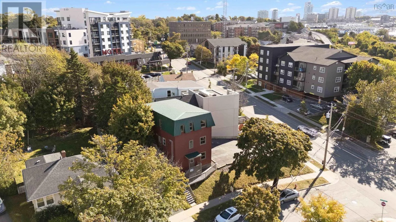 6189 Lady Hammond Road, Halifax, Nova Scotia B3K 2R9