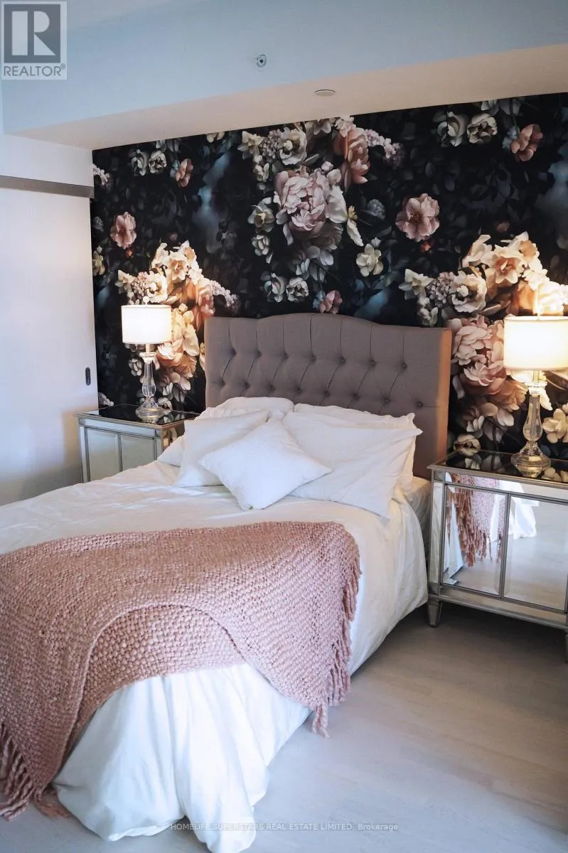 Apartment for rent: 619 - 60 Colborne Street, Toronto, Ontario M5E 0B7