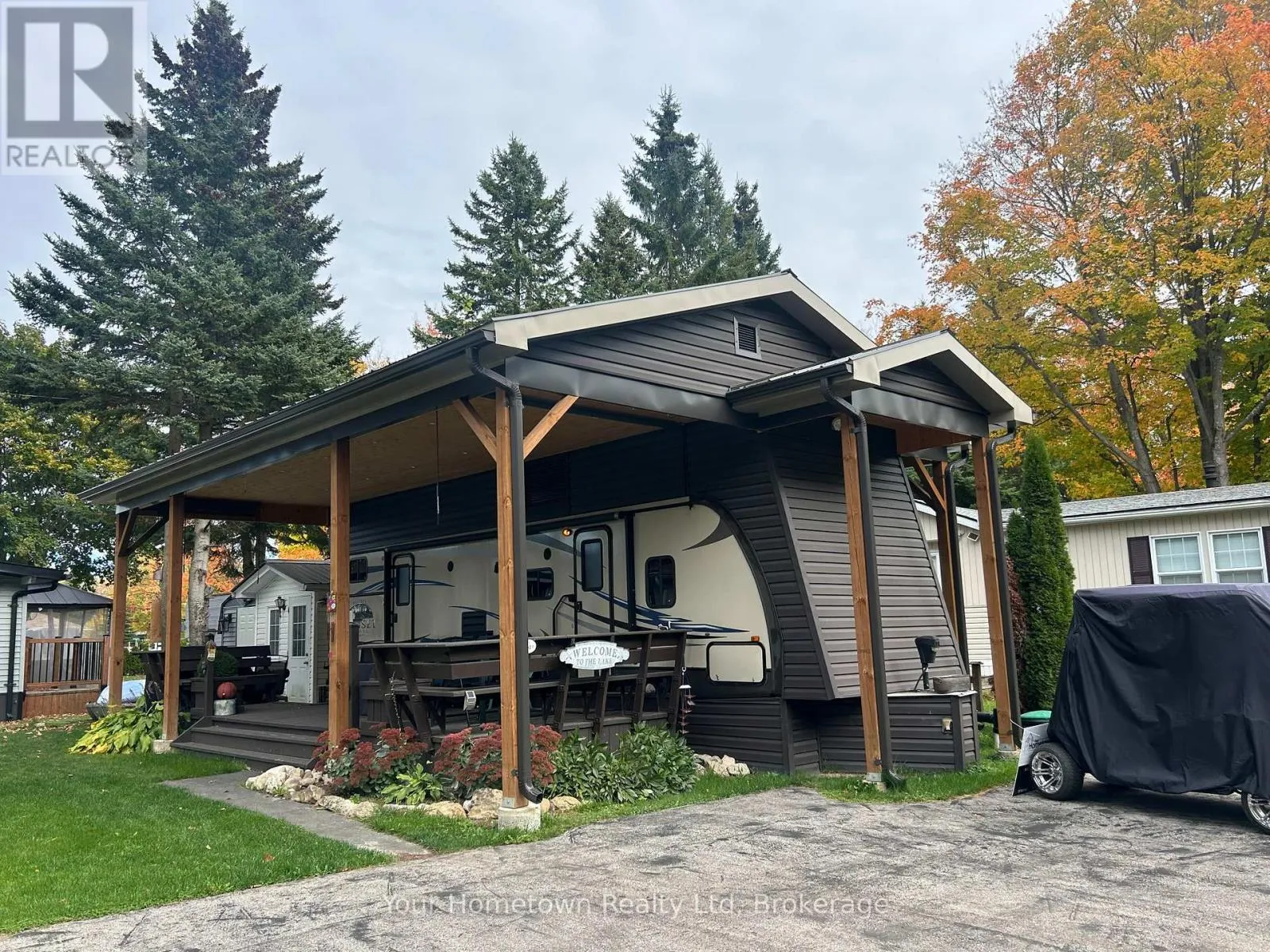 Mobile Home for rent: 619 Oak Crescent, Centre Wellington, Ontario N0B 1J0