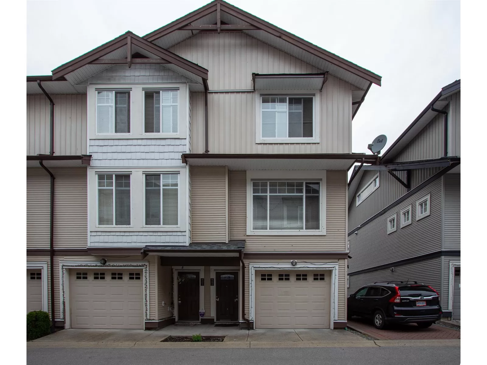 Row / Townhouse for rent: 62 7156 144 Street, Surrey, British Columbia V3W 1V5