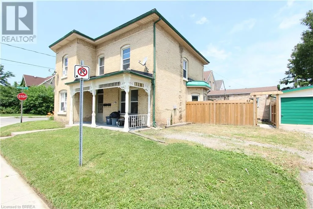 Fourplex for rent: 62 Arthur Street, Brantford, Ontario N3S 3H8