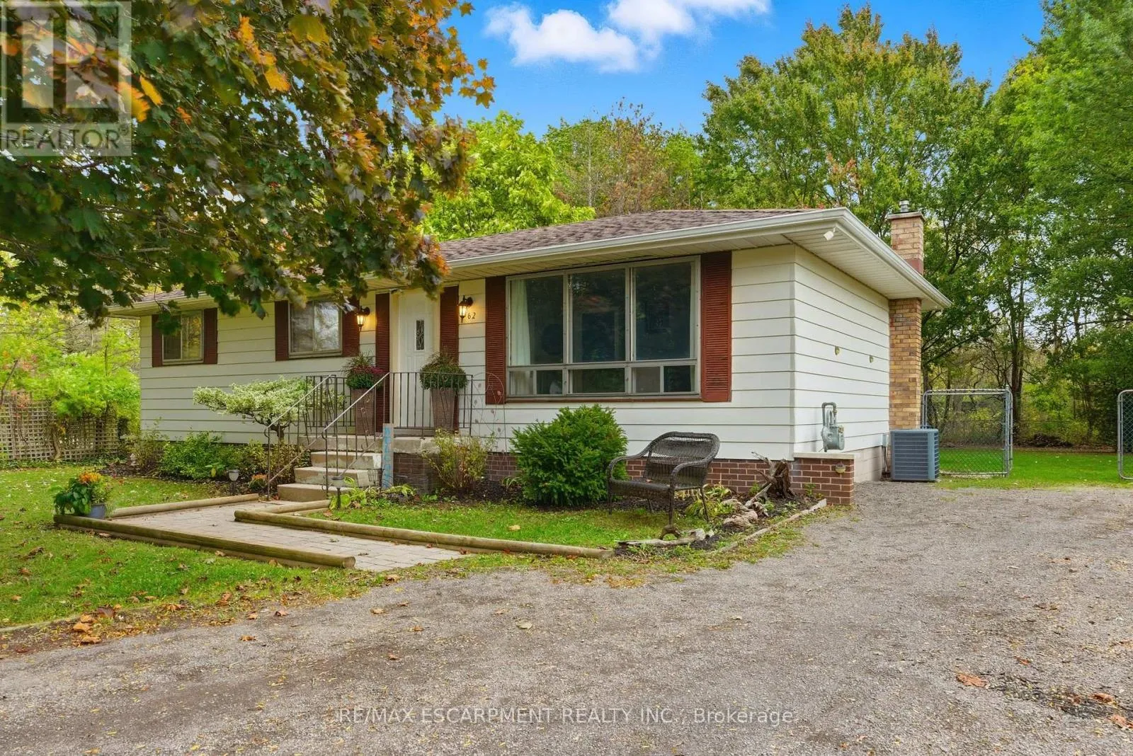 House for rent: 62 Oswego Park Road, Haldimand, Ontario N1A 2W2