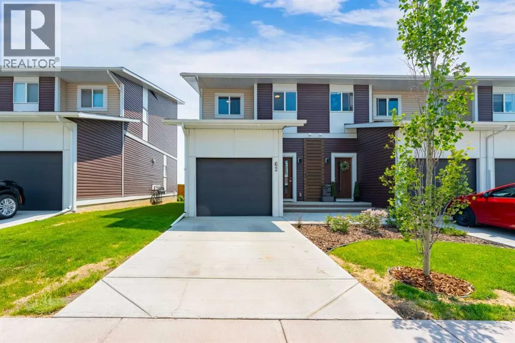 Row / Townhouse for rent: 62 Walden Lane Se, Calgary, Alberta T2X 2A7