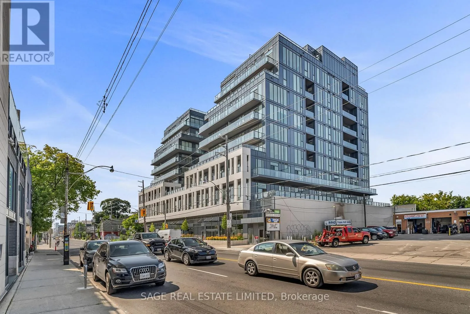 Apartment for rent: 620 - 500 Dupont Street, Toronto, Ontario M6G 1Y7