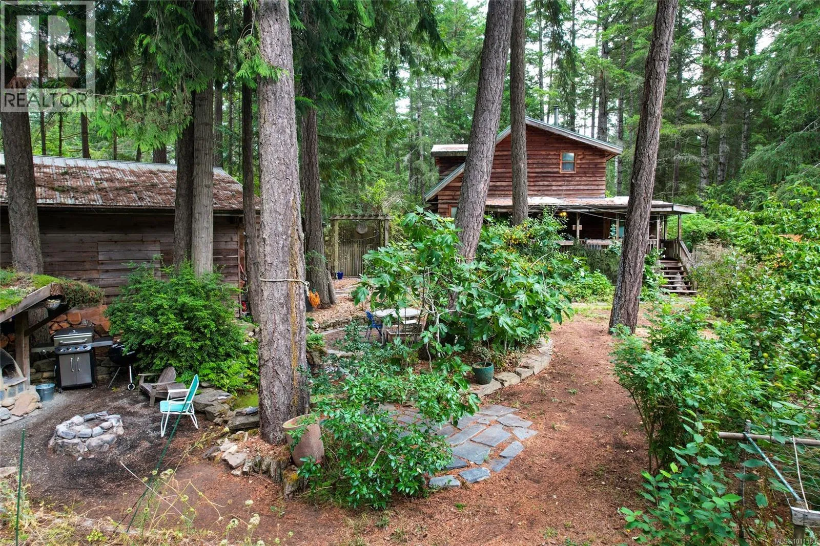 House for rent: 620 Gallagher Way, Gabriola Island, British Columbia V0R 1X3