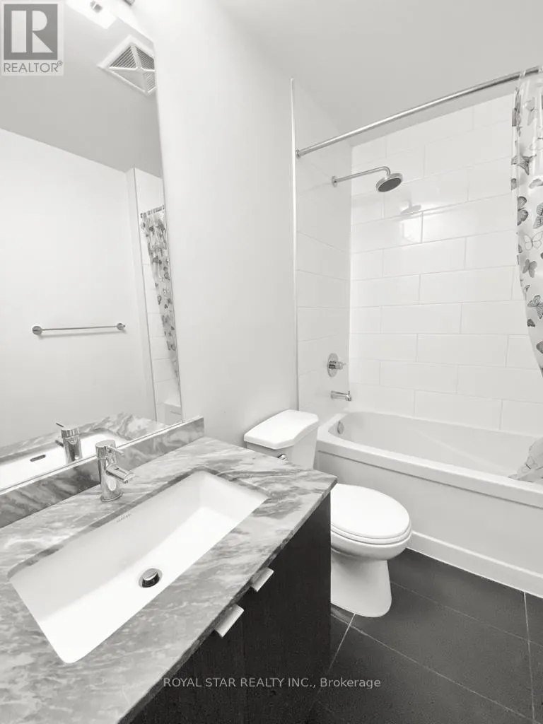 Apartment for rent: 621 - 4055 Parkside Village Drive, Mississauga, Ontario L5B 0K8