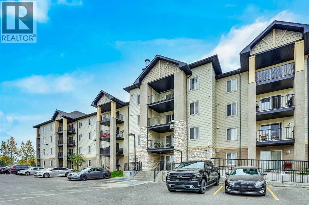 Apartment for rent: 6211, 304 Mackenzie Way Sw, Airdrie, Alberta T4B 3H6