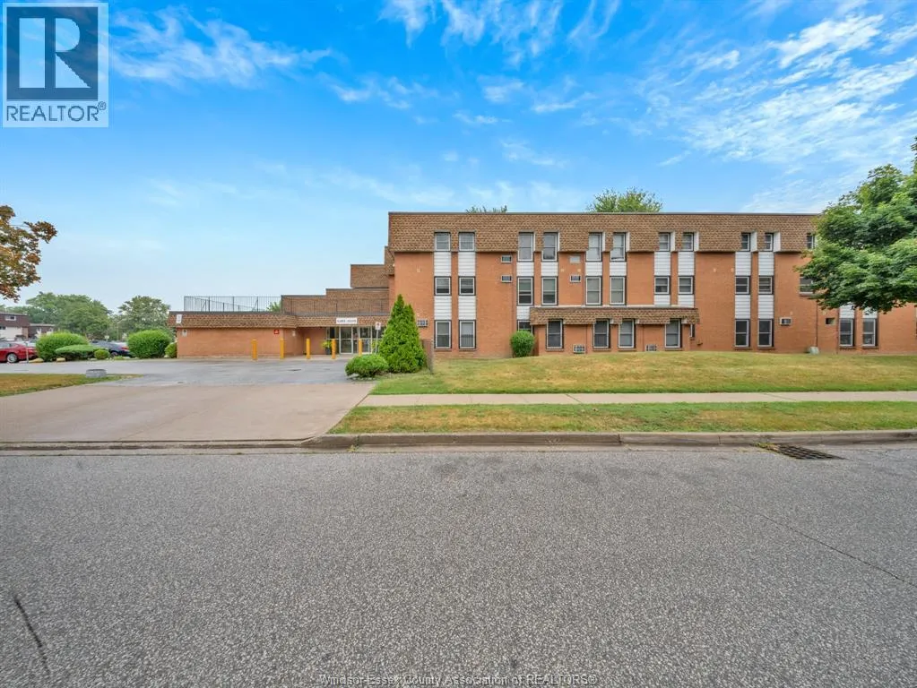 Apartment for rent: 6211 Thornberry Crescent Unit# 250, Windsor, Ontario N8T 3A5