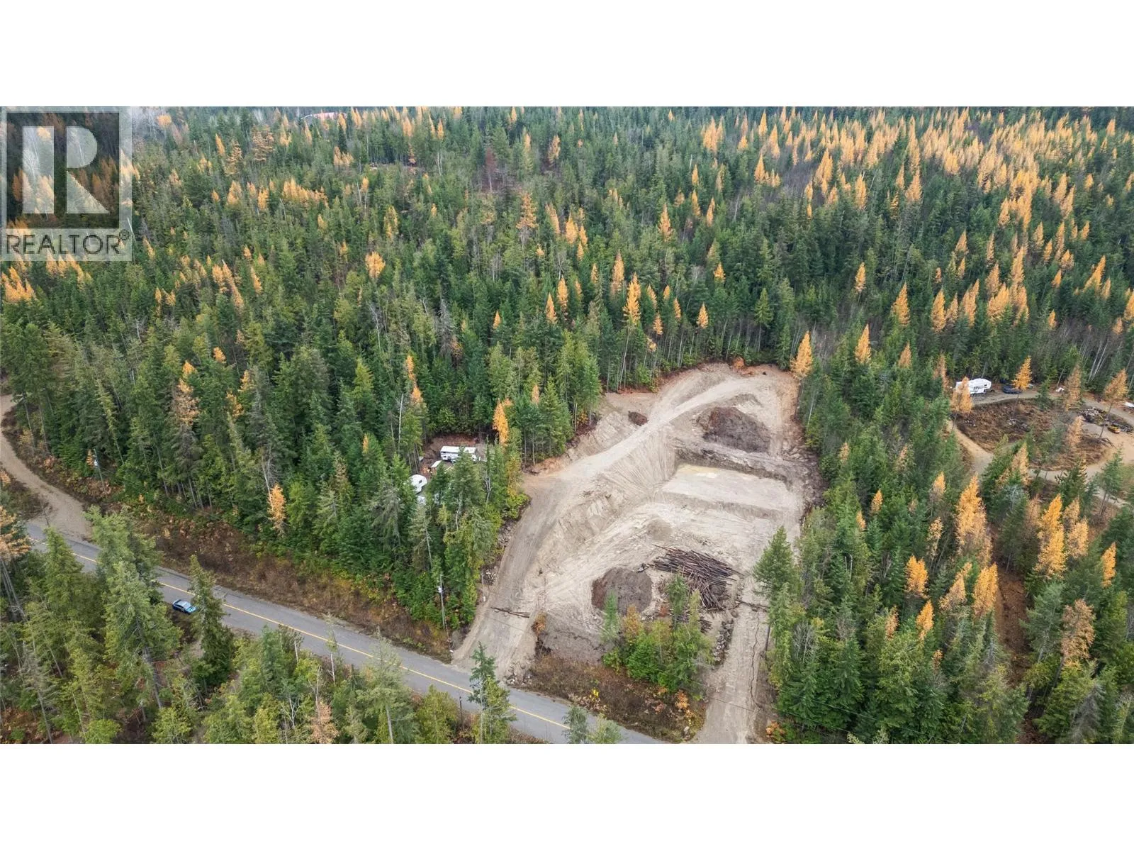 Other for rent: 6222 Eagle Bay Road, Eagle Bay, British Columbia V0E 1T0