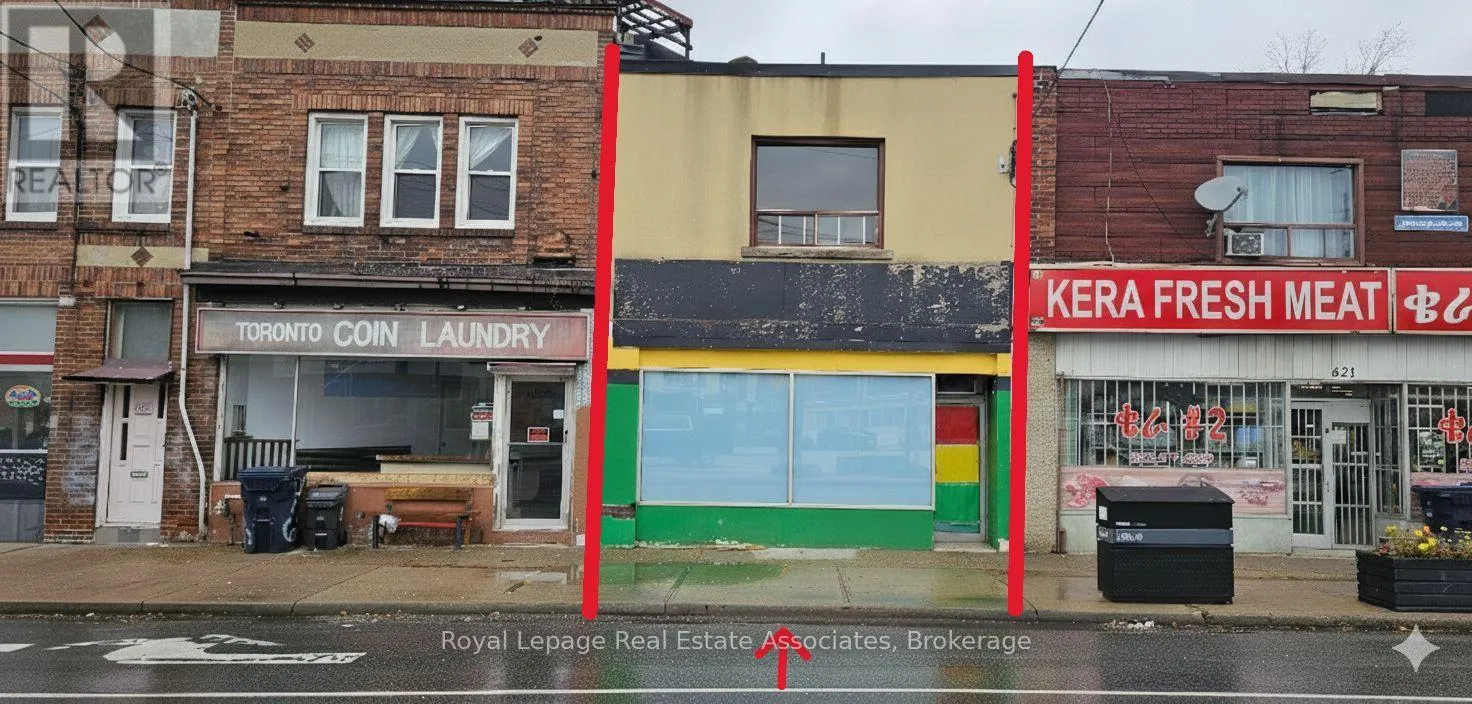 Residential Commercial Mix for rent: 625 Vaughan Road, Toronto, Ontario M6C 2R4