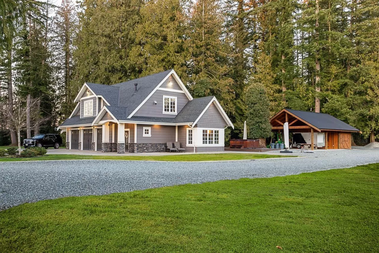 House for rent: 6256 228 Street, Langley, British Columbia V2Y 2L3