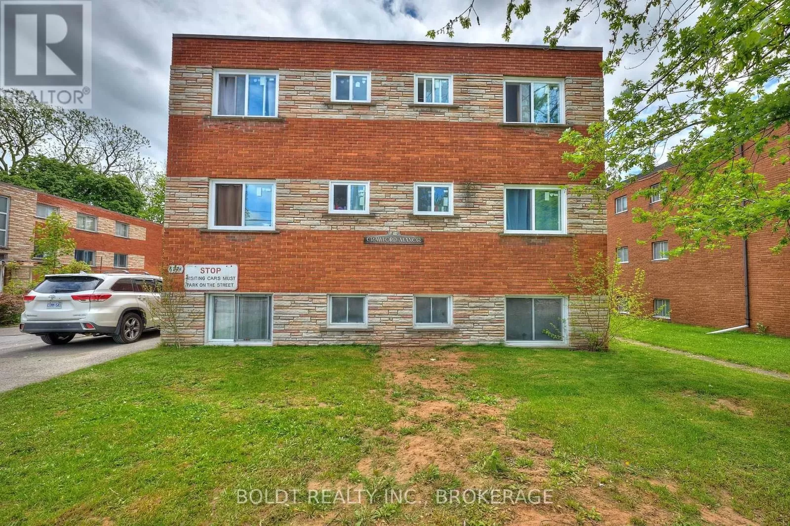 Multi-Family for rent: 6274 Barker Street, Niagara Falls, Ontario L2G 1Y7