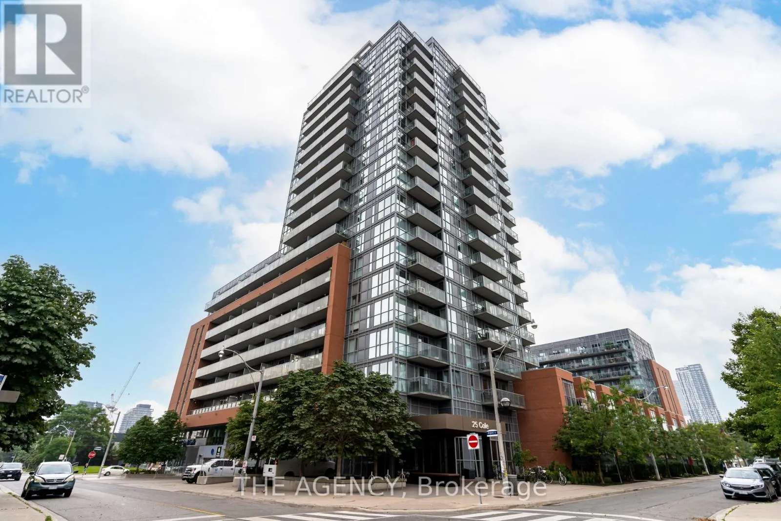 Apartment for rent: 628 - 25 Cole Street, Toronto, Ontario M5A 4M3