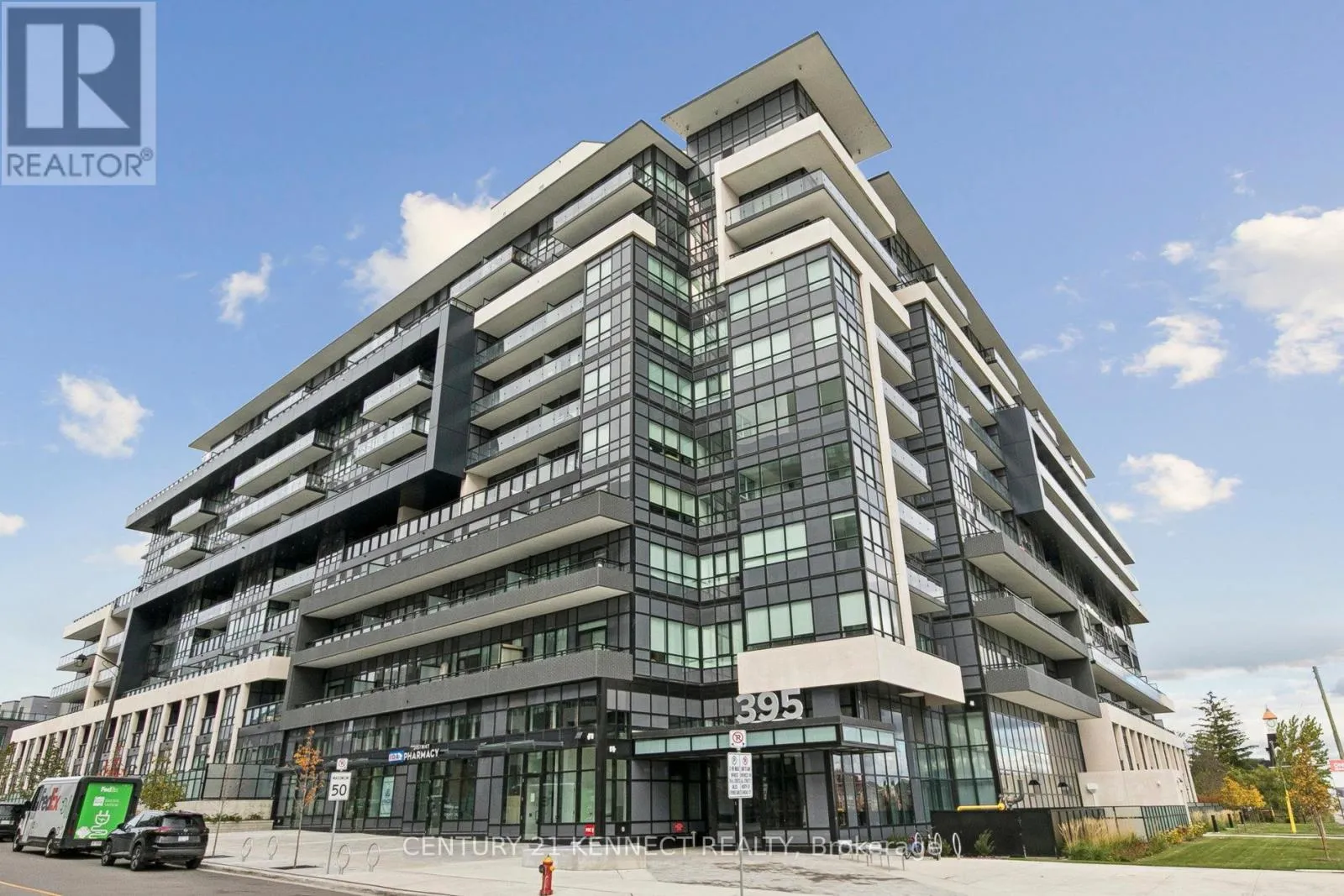 Apartment for rent: 628 - 395 Dundas Street W, Oakville, Ontario L6M 5R8