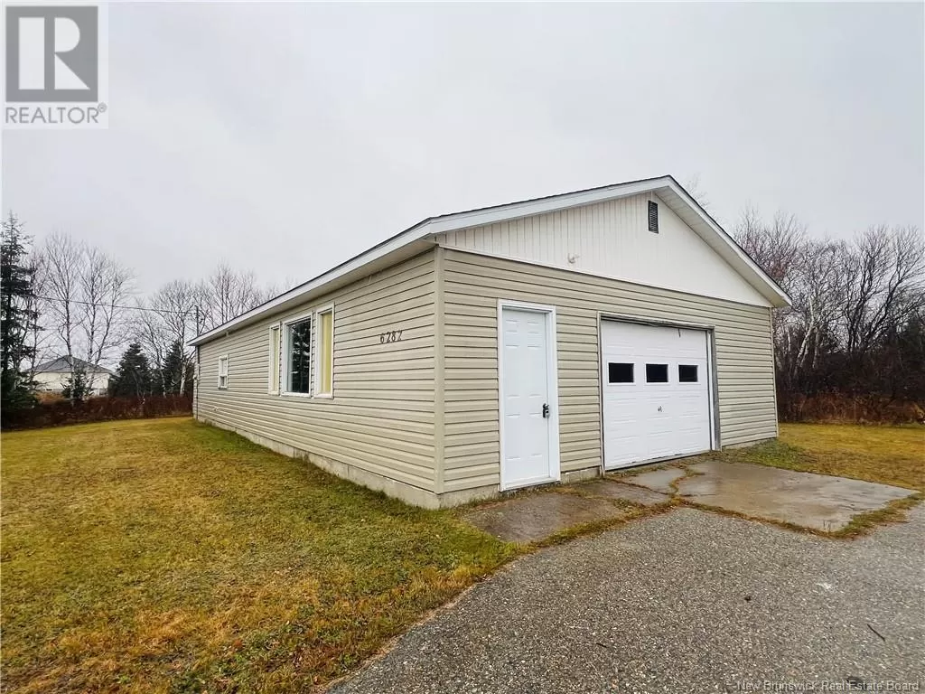 6282 Route 313, Petite-LamAque, New Brunswick E8T 2R2