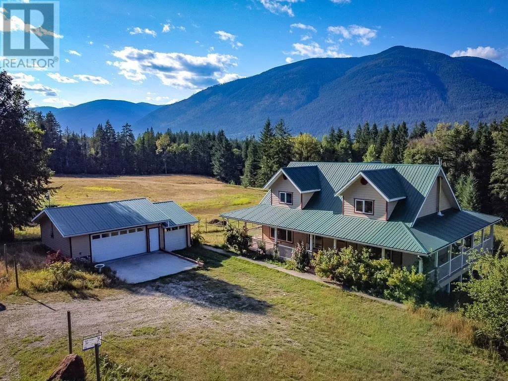 House for rent: 6291 Mill Creek Road, Harrop, British Columbia V1L 6P9