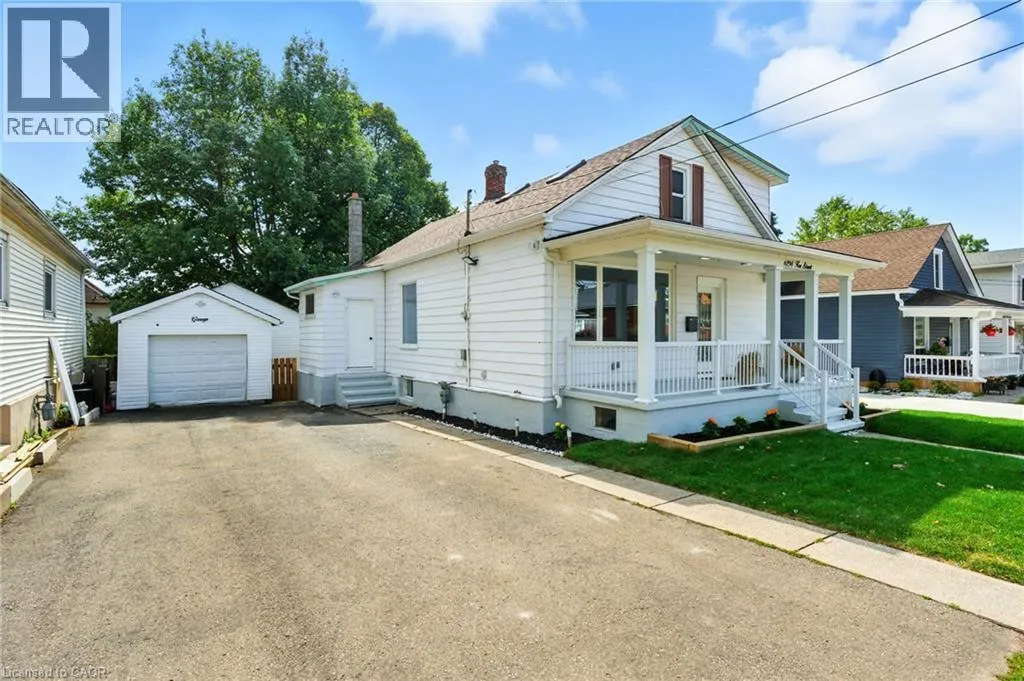 House for rent: 6294 Ker Street, Niagara Falls, Ontario L2G 1X8