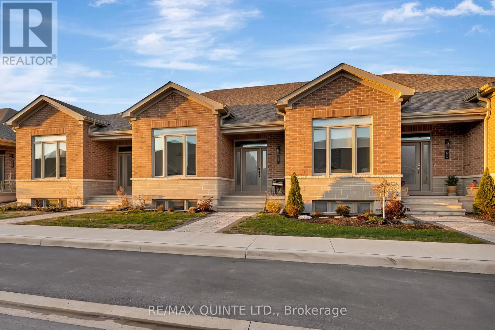 Row / Townhouse for rent: 63 Athabaska Drive, Belleville, Ontario K8V 0T1