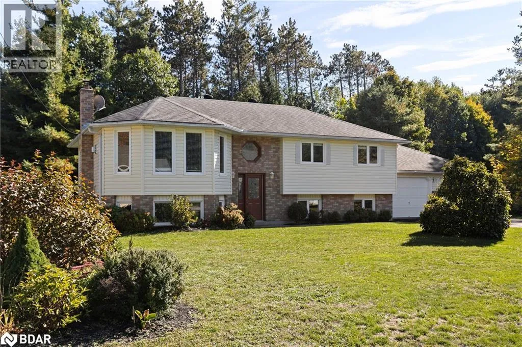 House for rent: 63 Bailey Crescent, Wyevale, Ontario L0L 2T0