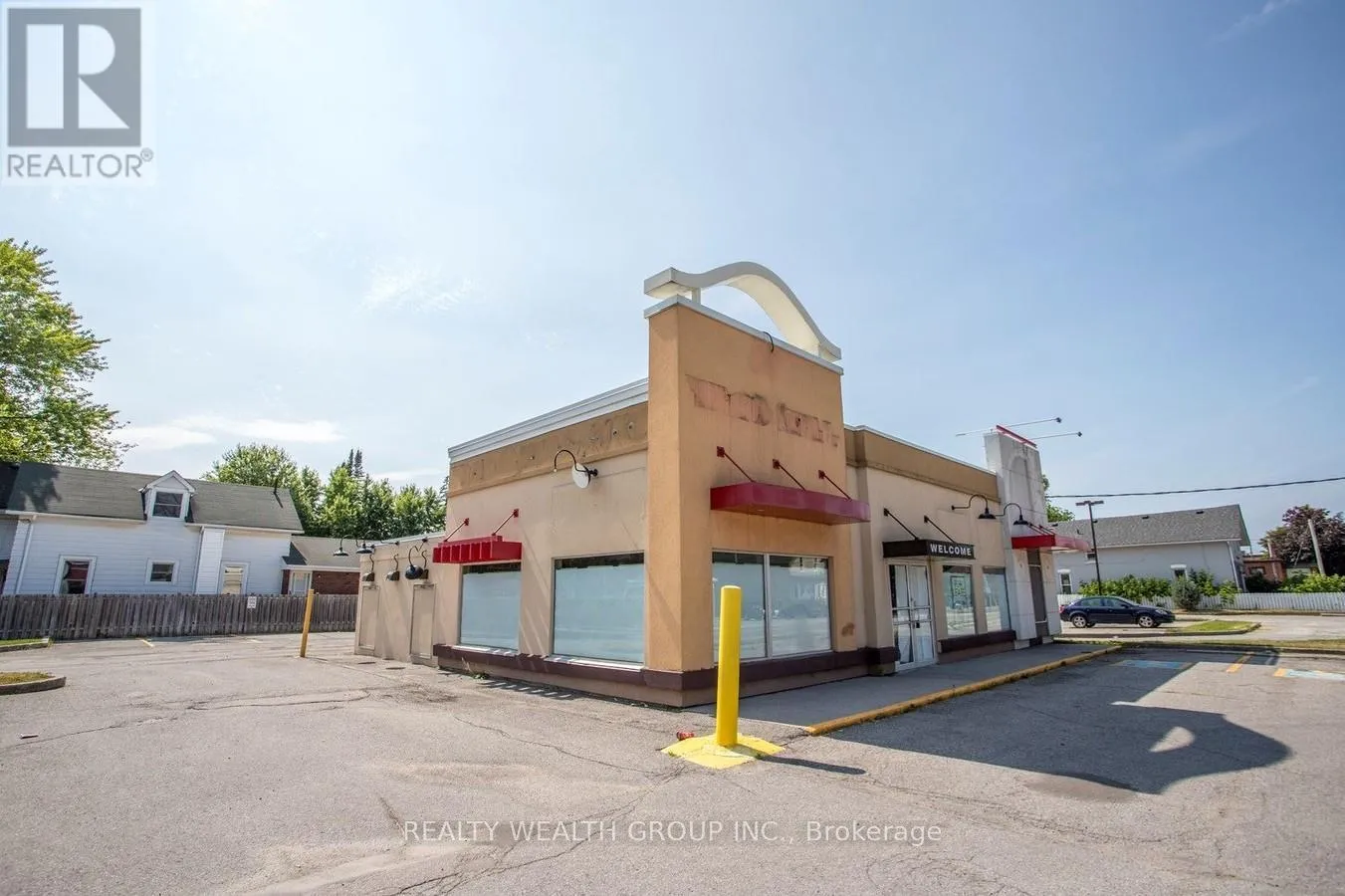 63 Lindsay Street S, Kawartha Lakes, Ontario K9V 2M1