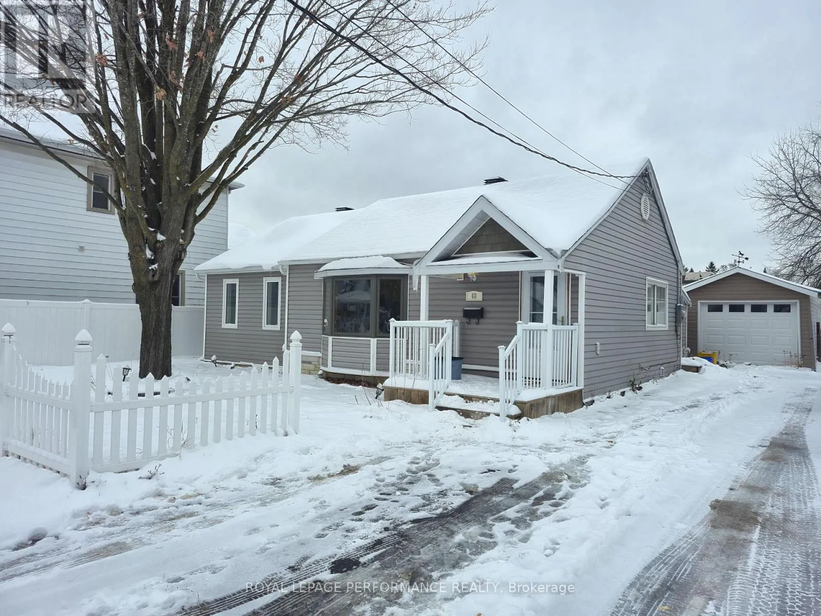 House for rent: 63 Wilson Street E, Perth, Ontario K7H 1M2