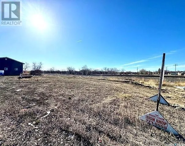 630 North Railway Street E, Swift Current, Saskatchewan S9H 1E3