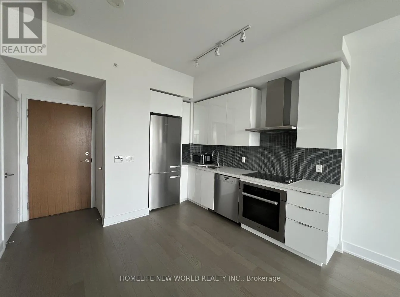 Apartment for rent: 6303 - 30 Shore Breeze Drive, Toronto, Ontario M8V 0J1