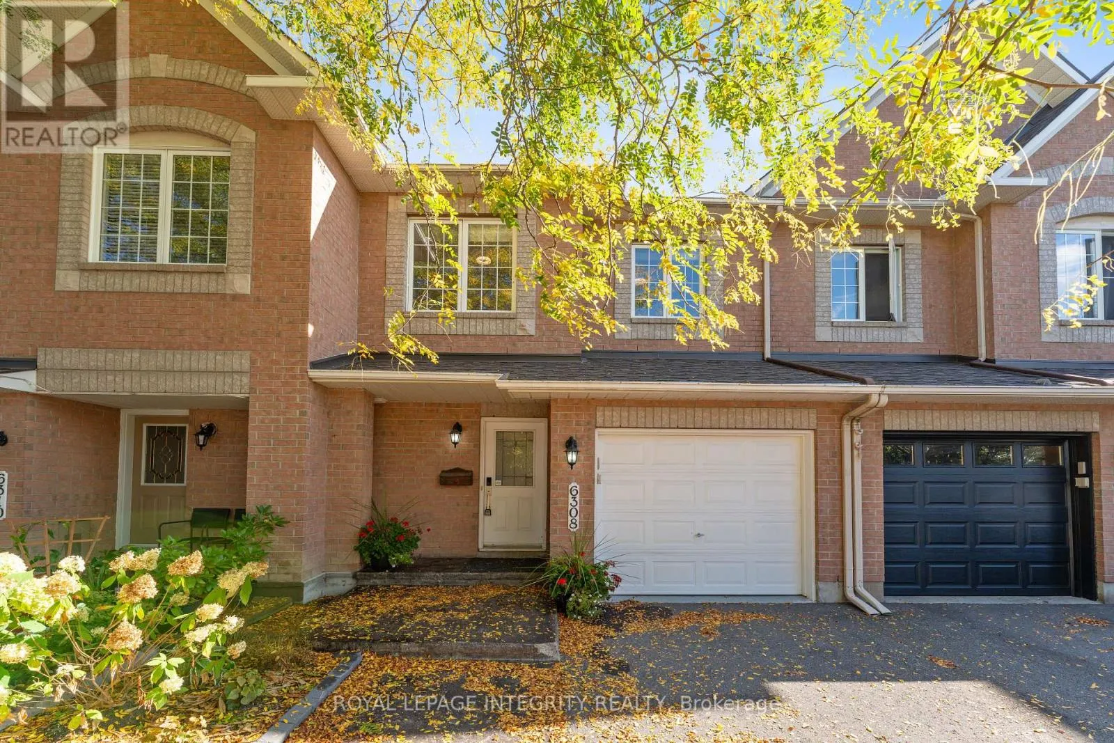 Row / Townhouse for rent: 6308 Sablewood Place, Ottawa, Ontario K1C 7M6