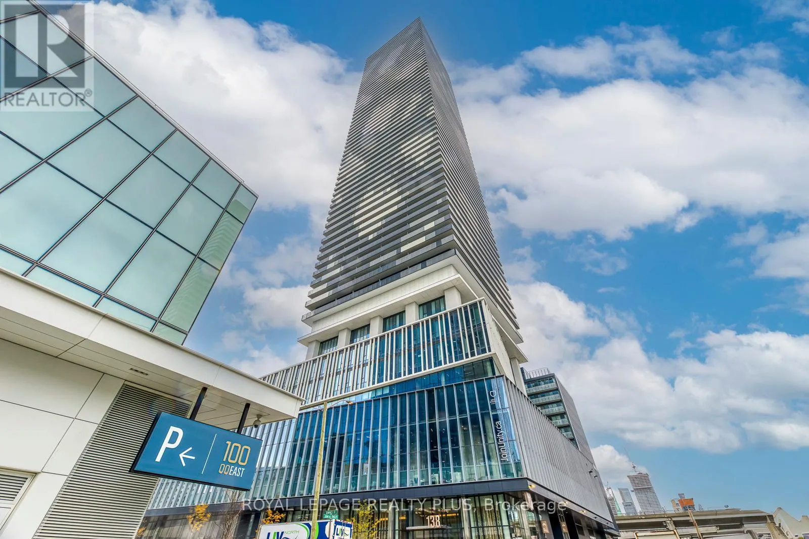 Apartment for rent: 6309 - 138 Downes Street, Toronto, Ontario M5E 0E4