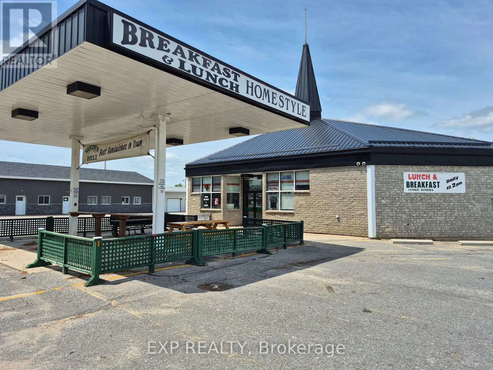 630b O'brien Road, Renfrew, Ontario K7V 3Z2