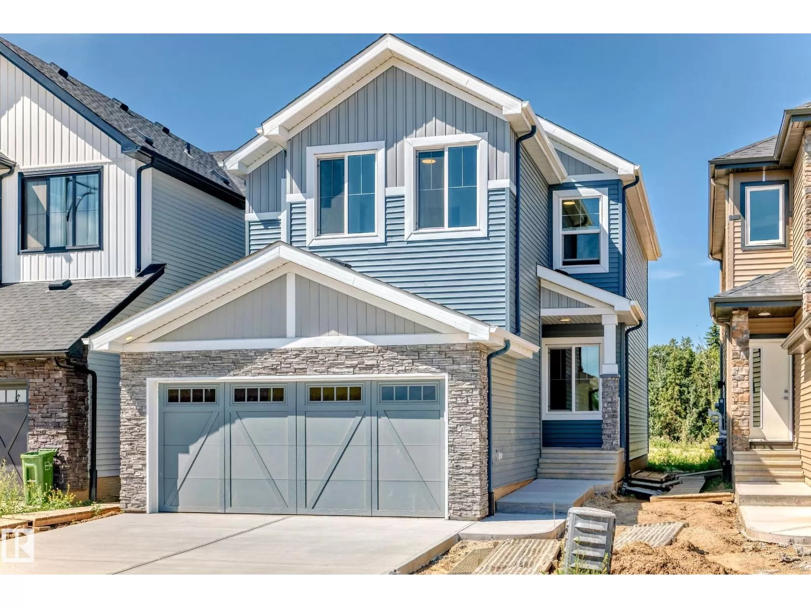 House for rent: 631 Kinglet Bv Nw, Edmonton, Alberta T5S 0S8