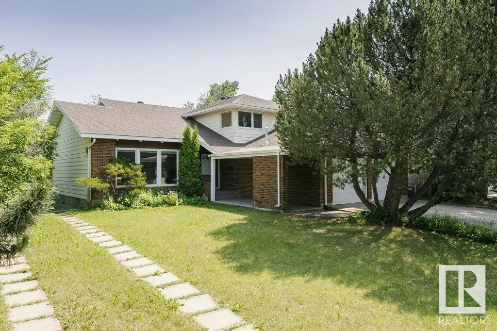 House for rent: 6327 145a St Nw, Edmonton, Alberta T6H 4J1