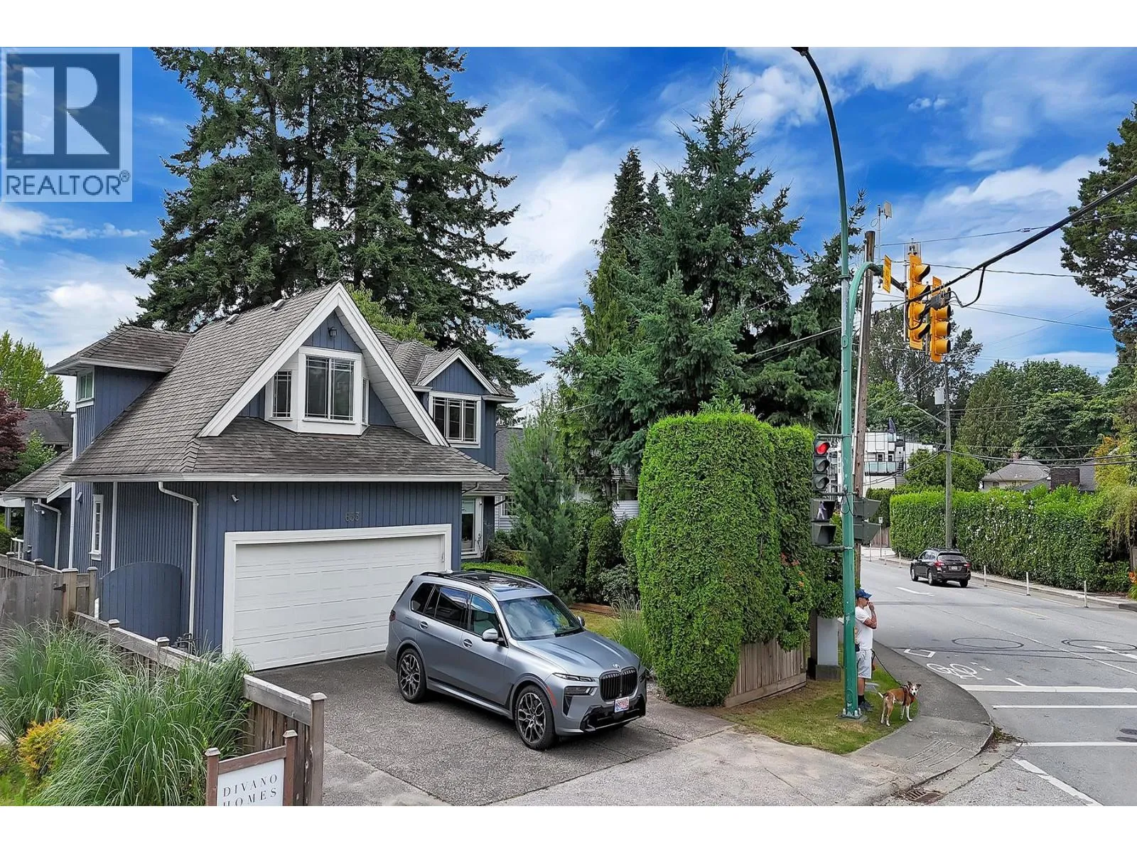 House for rent: 633 Fir Street, North Vancouver, British Columbia V7M 1W3