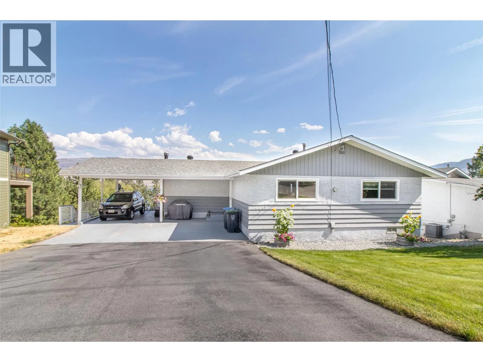 House for rent: 6335 Topham Place, Peachland, British Columbia V0H 1X0