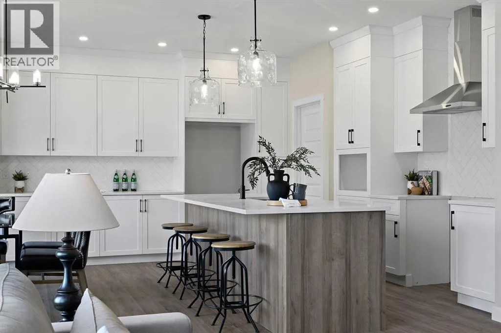 House for rent: 634 Bayview Lane Sw, Airdrie, Alberta T4B 5M4