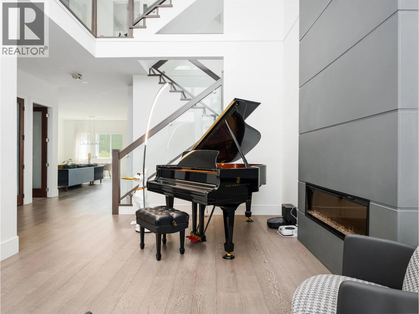 House for rent: 6340 Swift Avenue, Richmond, British Columbia V7E 4H1