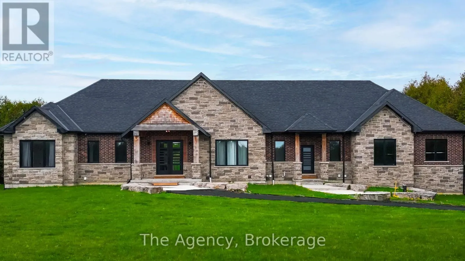 House for rent: 634060 Highway 10 Highway, Mono, Ontario L9W 5P4