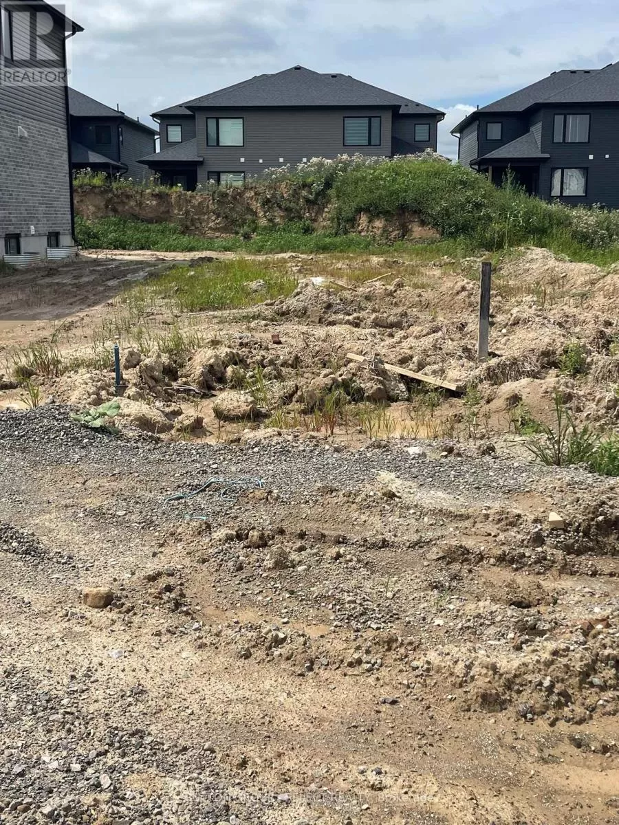 6343 Heathwoods Avenue, London South, Ontario N6P 0J9